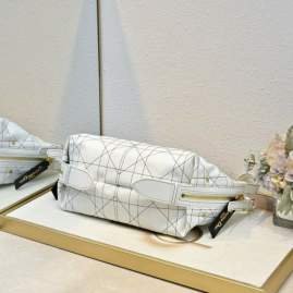 Picture of Dior Handbags _SKUfw239319729fw